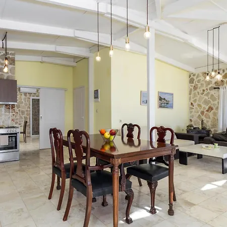 Вилла Cornelia By Ionian Sea Hospitality Трапезаки